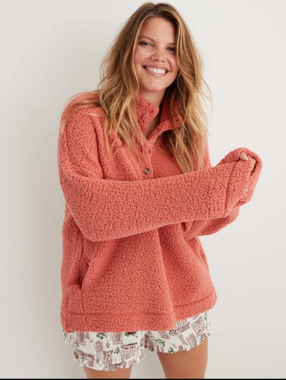 AERIE Cloud Sherpa Fleece Oversized Pullover Sweatshirt Med. in Coral